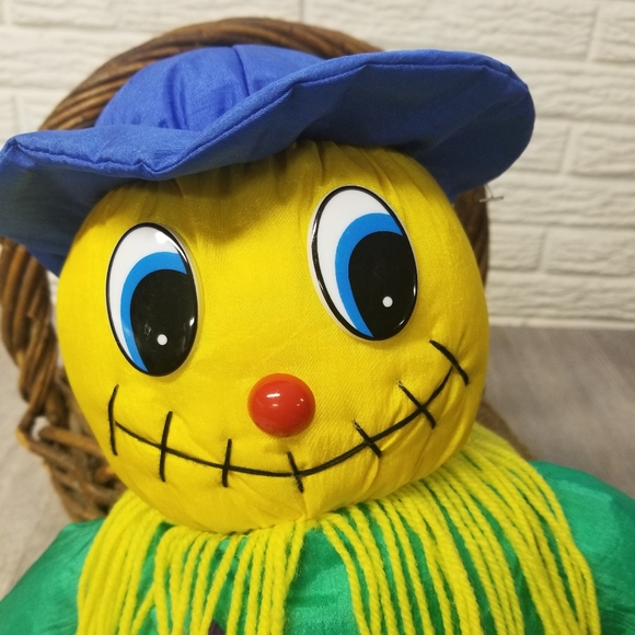 Nylon plush scarecrow (vintage) - Picture 10 of 14